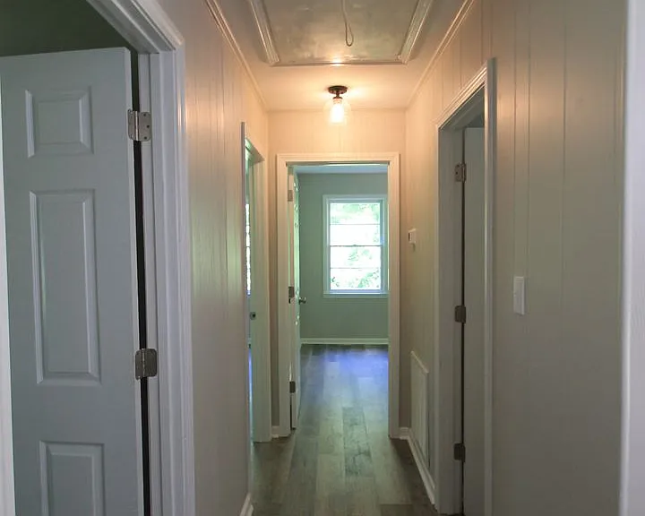 1535 Glasscock Rd — Photo 9