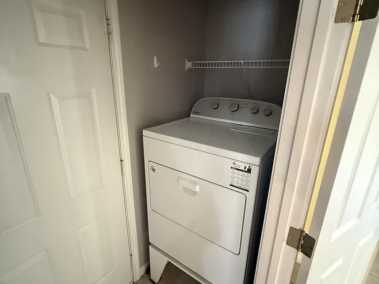 1518 Legend Trail Dr #B — Photo 15