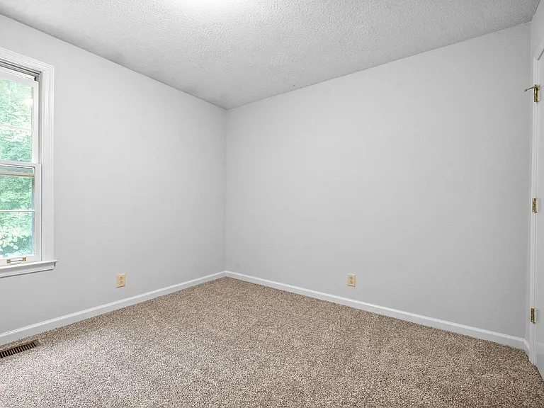 510 Aspen Dr — Photo 21