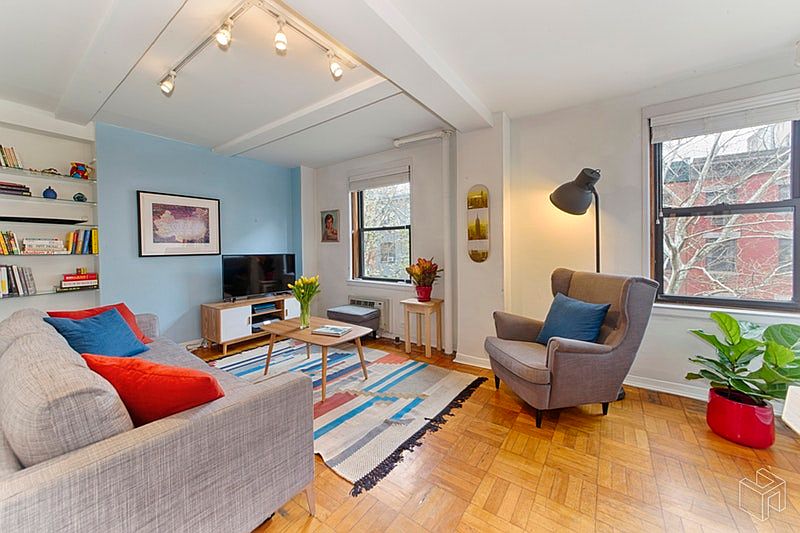 1st image of 226 E 12th St APT 5B