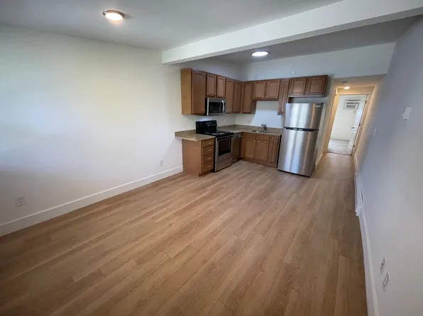 419 E 7th, 419 E 7th St #8f19d528f, Bloomington, IN 47408