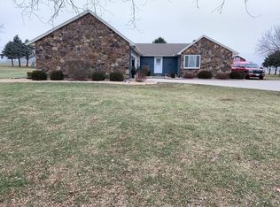 16155 Meranda Rd, Anna, OH 45302