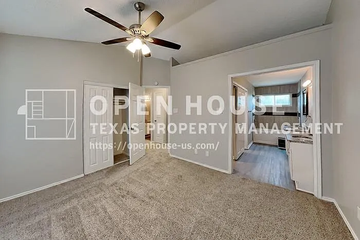 6014 Hollyleaf Dr — Photo 7