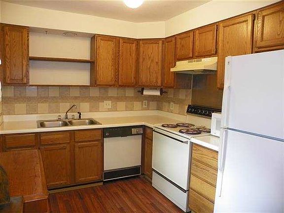 3rd image of 1655 Palomino Dr