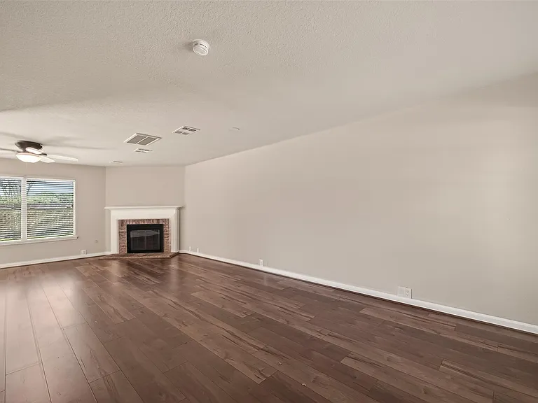 19710 Twin Canyon Ct — Photo 6