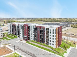 4 Spice Way #315, Barrie, ON L9J 0M2