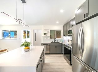 1741 Hakuaina Pl, Honolulu, HI 96819