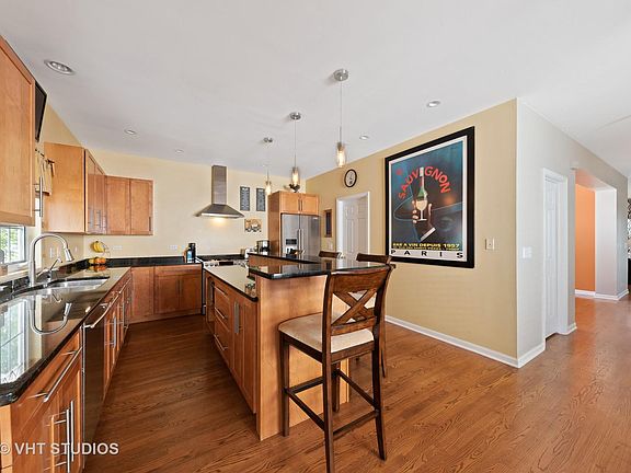 3rd image of 23771 N Lakeside Dr
