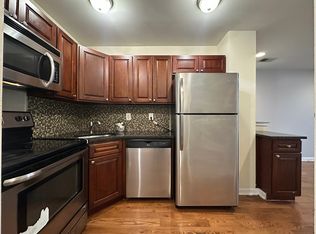 1839 Willington St #A, Philadelphia, PA 19121