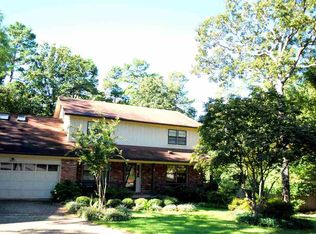 11 Shawbridge Ln, Little Rock, AR 72212