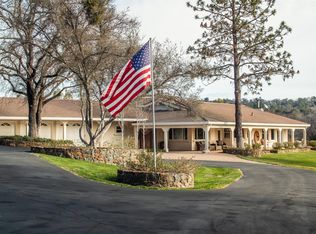 10135 Hayes Dr, Newcastle, CA 95658