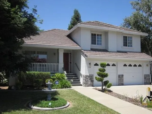 19 White Stone Ct, Elk Grove, CA 95758