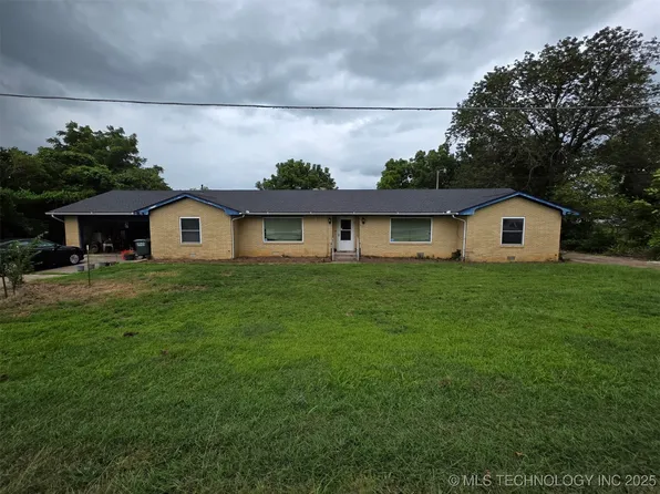 205 W H Ave, Milburn, OK 73450