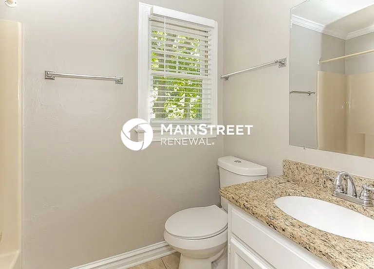 8902 Hunters Pointe Dr — Photo 19
