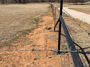 402 High St #12, Newcastle, TX 76372