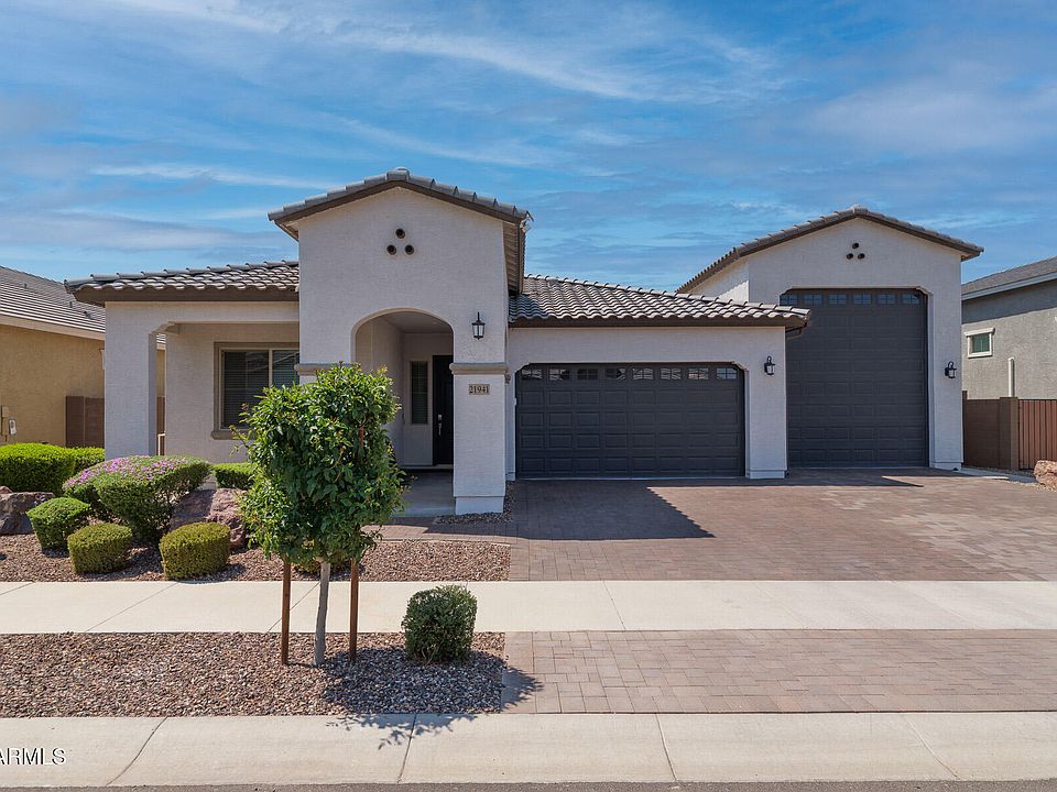 1st image of 21941 E NIGHTINGALE Court