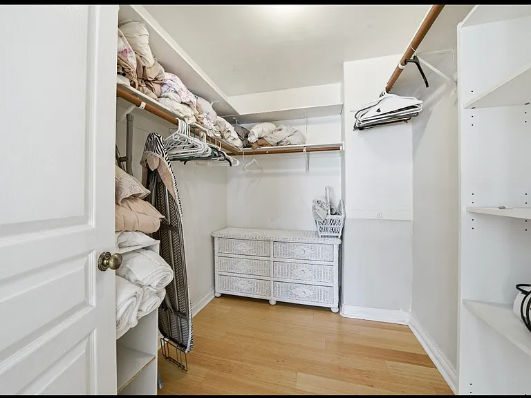 25961 Eshelman Ave — Photo 29