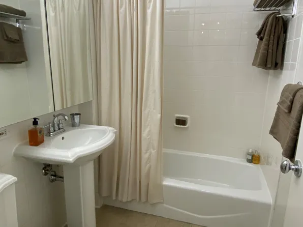 1500 Lexington Avenue 17G image 21 of 22