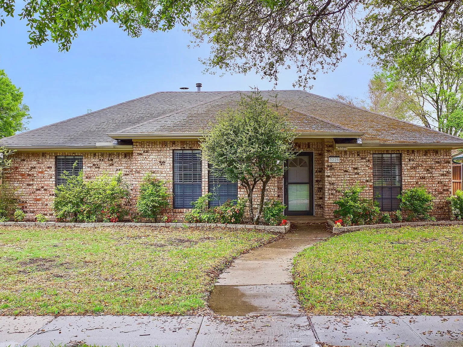 3 bed, 1518 sqft, $2,600 — Photo 3