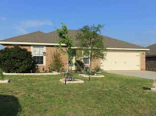 215 Druse Ln, Jarrell, TX 76537