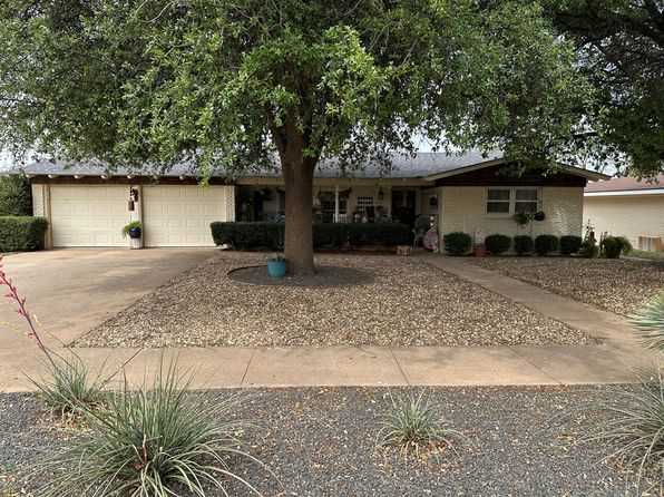 2905 34th St, Snyder, TX 79549