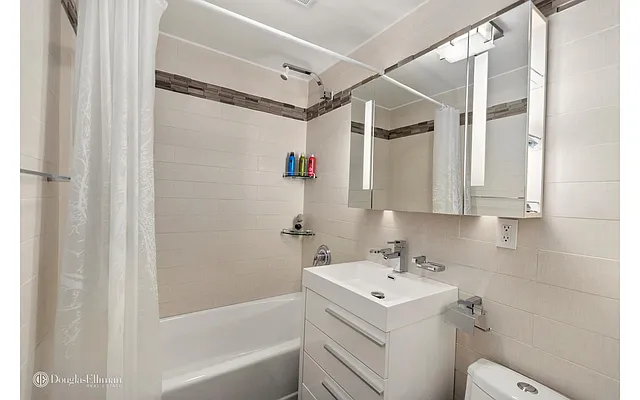 Rented by Douglas Elliman | media 18