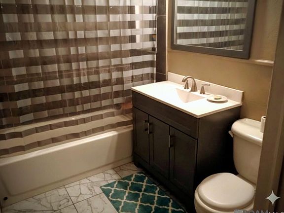 4th image of 4534 Clark St