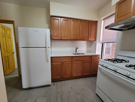 Rented by Coldwell Banker Reliable Real Estate | media 6