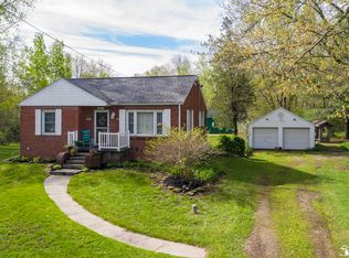 3827 Saint Anthony Rd, Temperance, MI 48182
