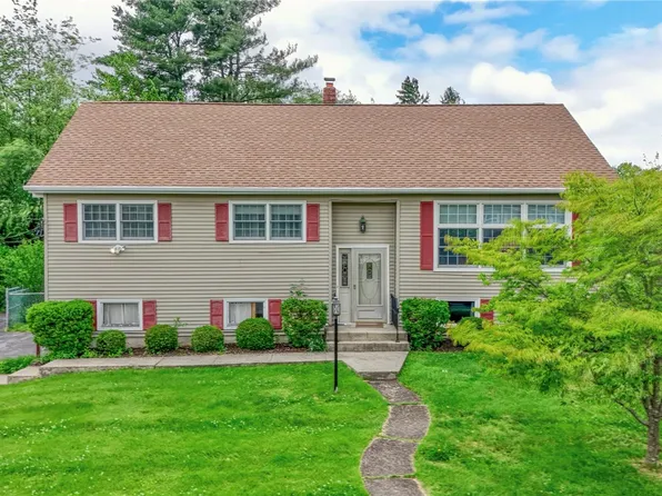 10 Ona Lane, New Windsor, NY 12553