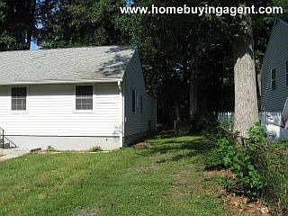 2nd image of 4118 Fairfax St