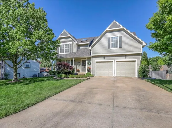 914 S 131st St, Bonner Springs, KS 66012