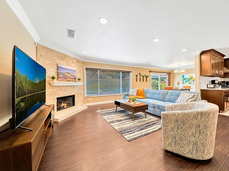 13341 Cromwell Dr — Photo 6
