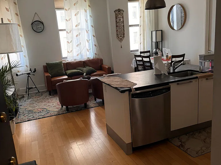 4 Beacon Way #710 — Photo 7