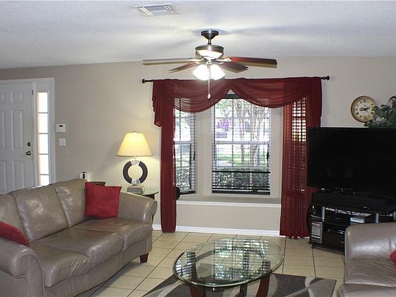 4th image of 958 Sykes Ct #104