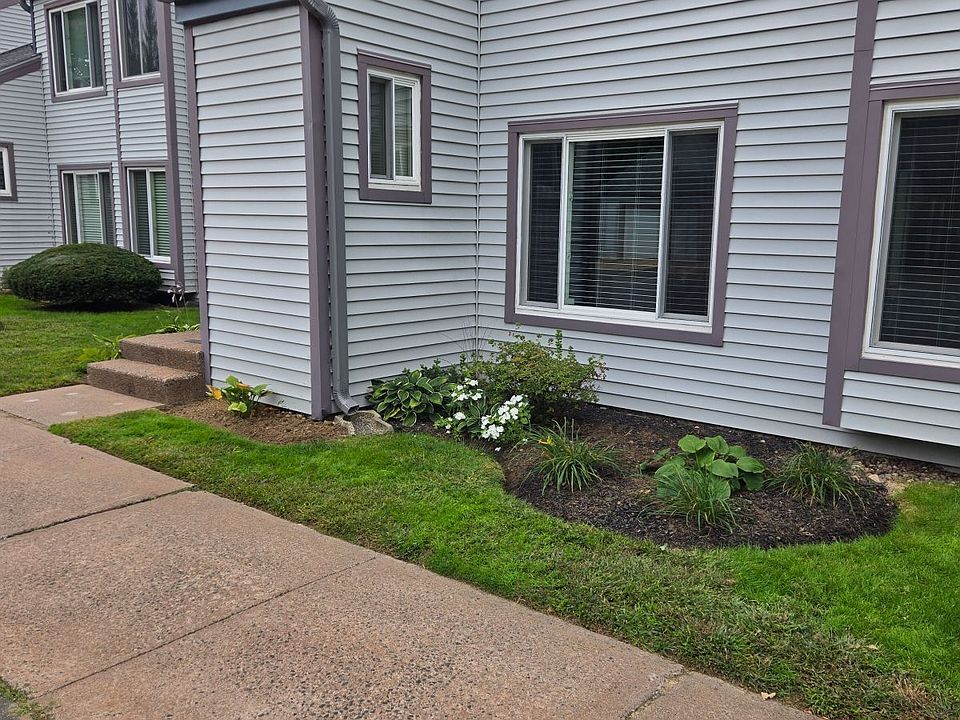 1st image of 117 CANDLEWOOD Drive