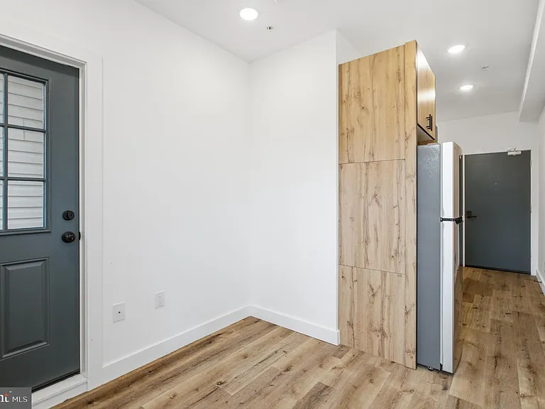4243 Mantua Ave #2 — Photo 4