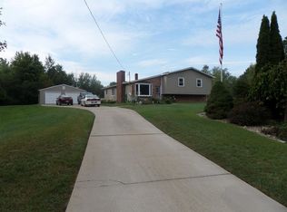 5462 E Farrand Rd, Clio, MI 48420