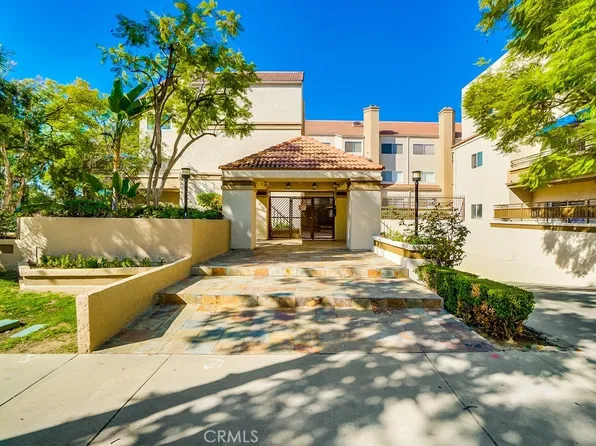 501 E Del Mar Blvd APT 202, Pasadena, CA 91101