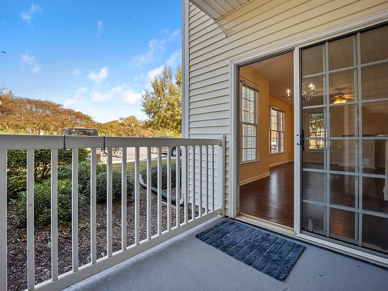 1511 Kudrow Ln — Photo 6