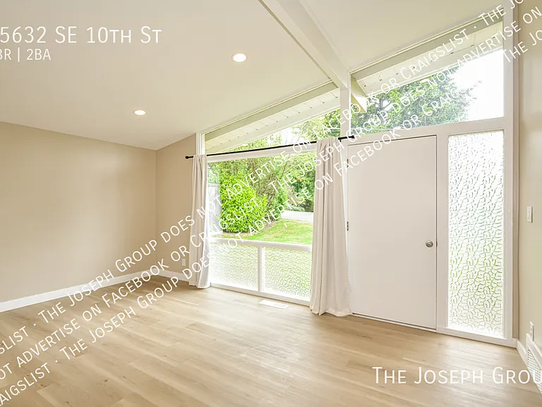 15632 SE 10th St — Photo 4