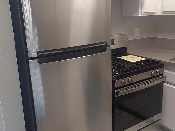 4th image of 10800 Palms Blvd APT 1
