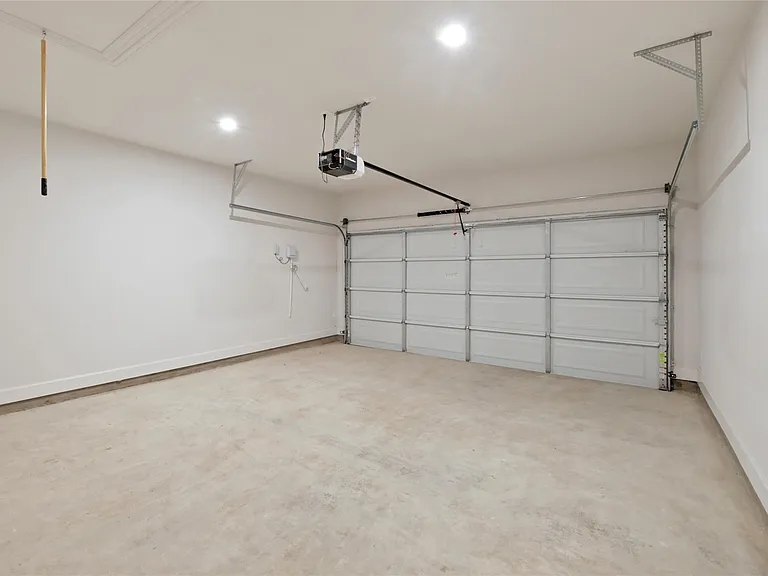 127 Plumbago Loop — Photo 26
