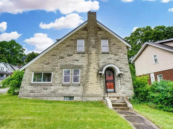 3933 Vine St, Cincinnati, OH 45217