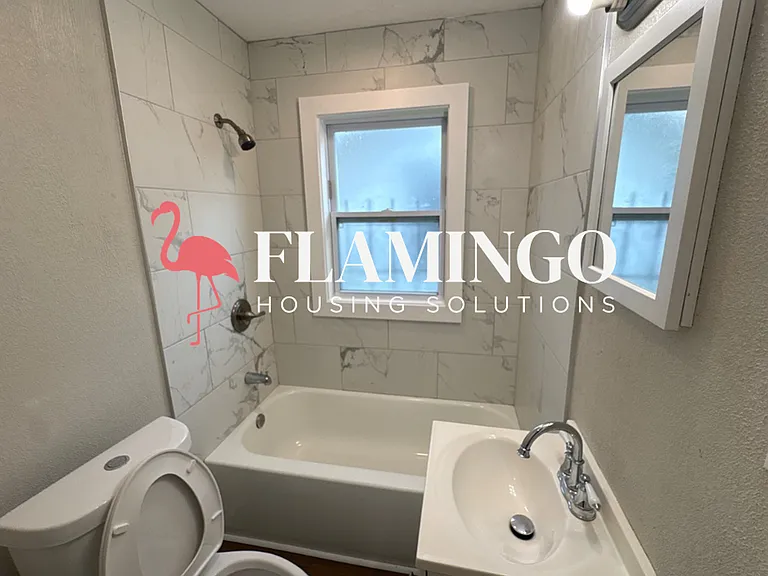 212 Huron Ave — Photo 9