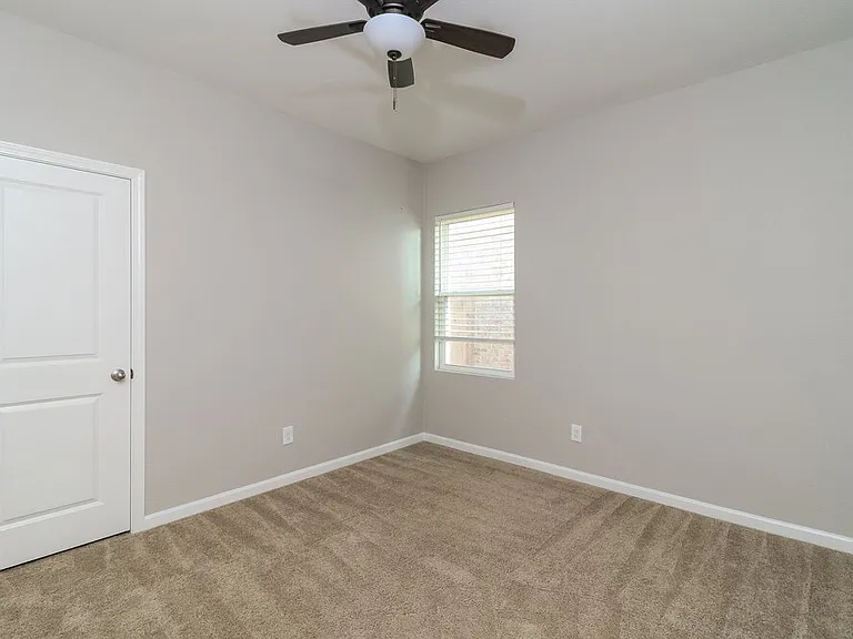 10332 Jameson Ln — Photo 13