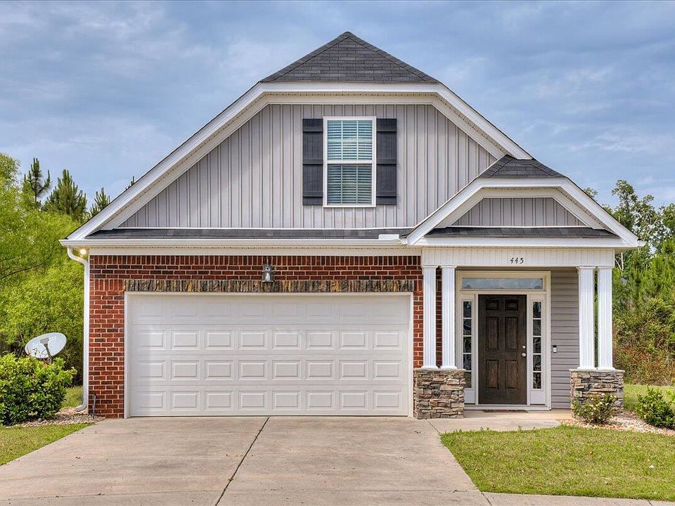 1st image of 445 Brantley Cove Cir