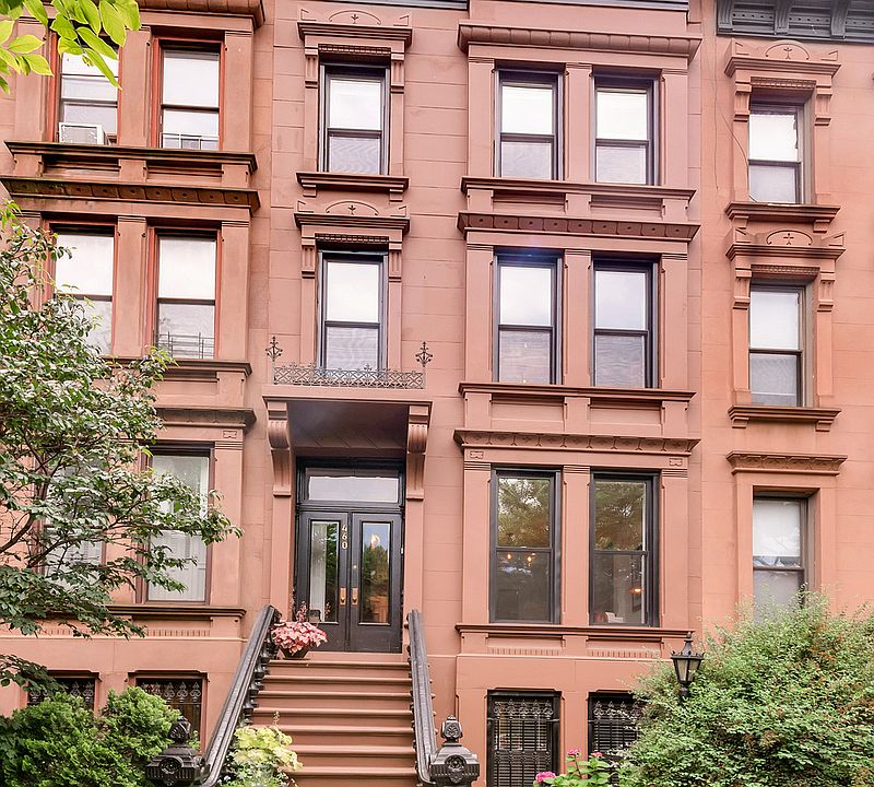 1st image of 460 8th St