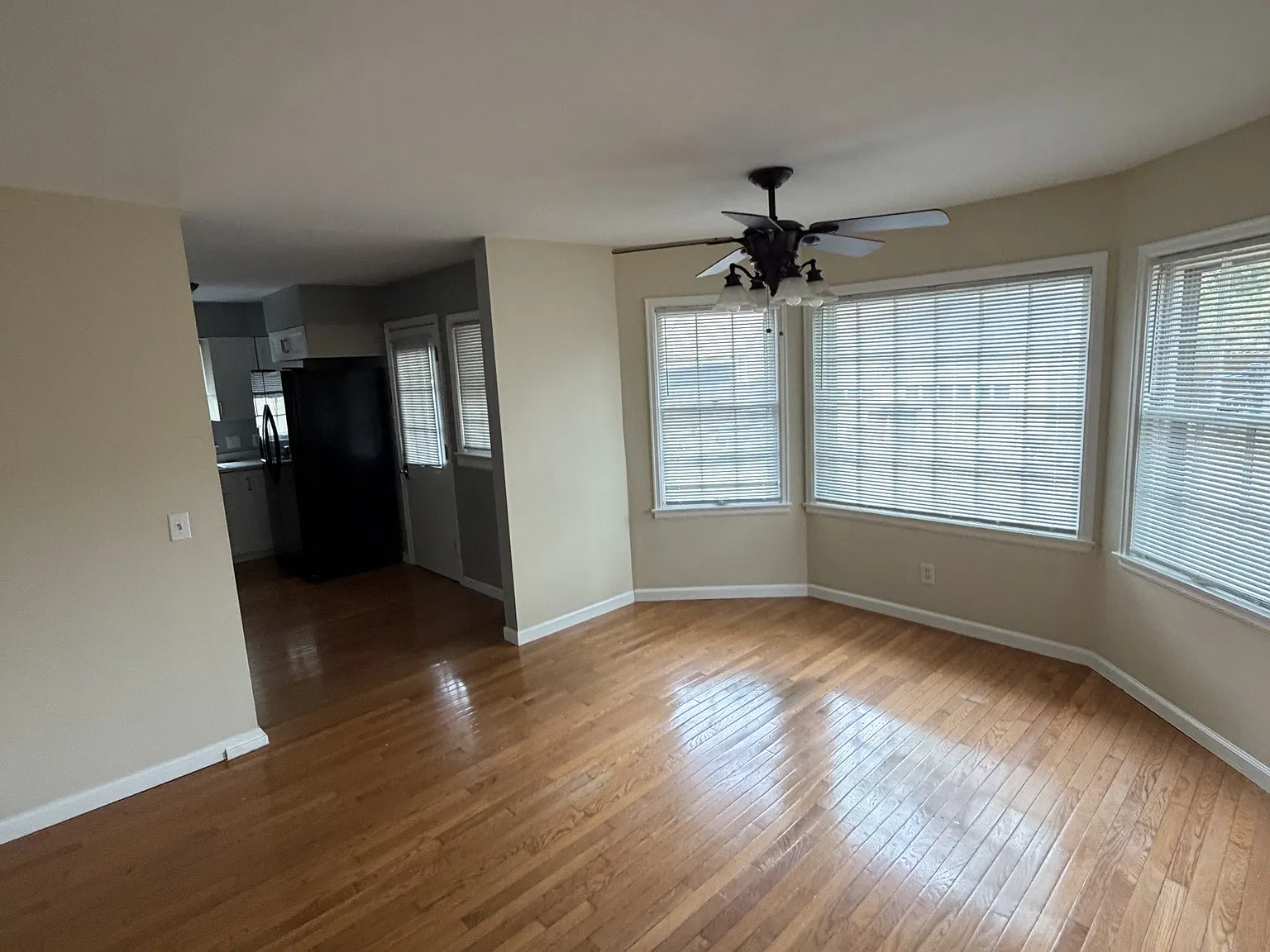 421 West Lawrence Avenue - 1 — Photo 4
