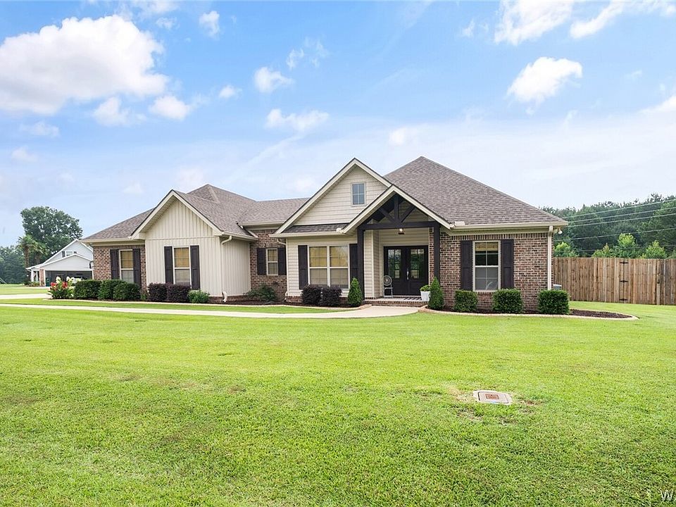 1st image of 15381 Bridgeview Dr